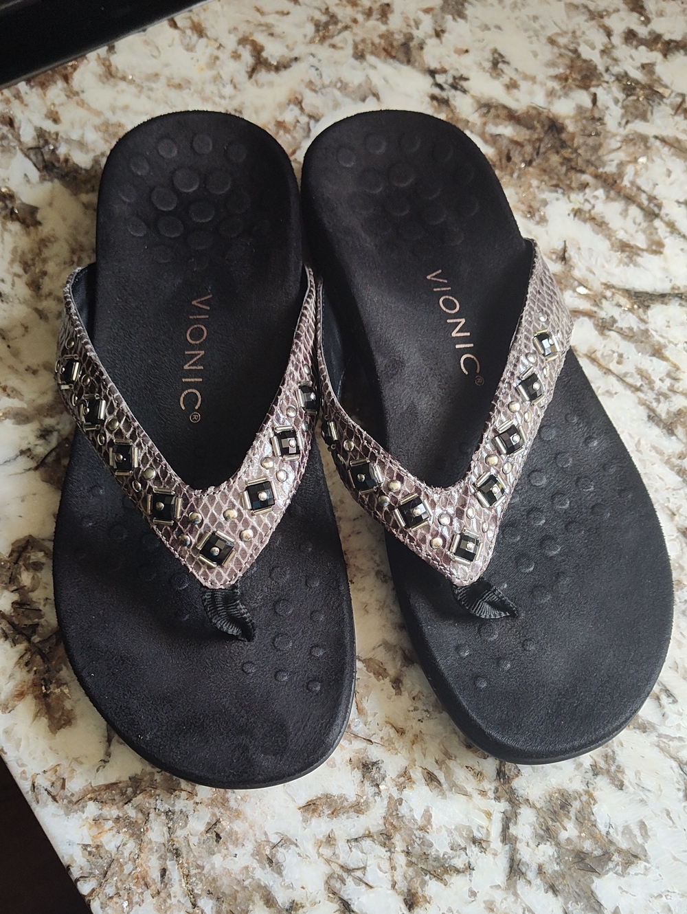 Vionic Women's Black Footbed  Jeweled Thong Sandals